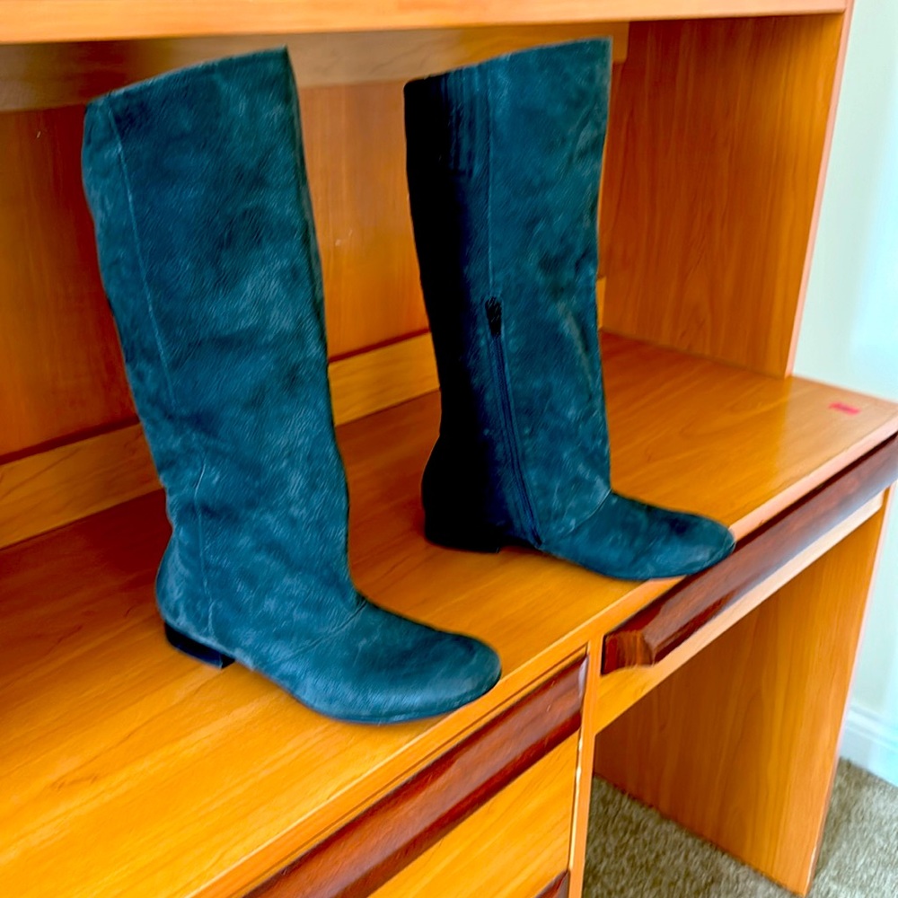 Chocolate Blu charcoal grey up to knee boots.